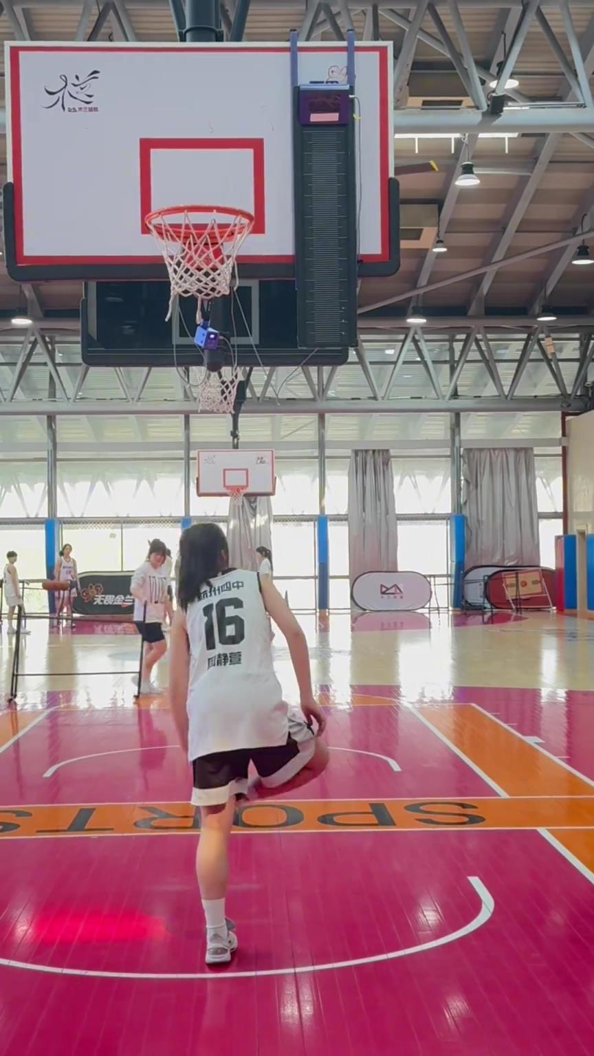 所以，你能摸高多少？