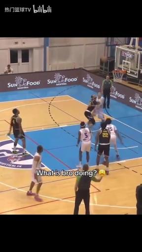 一分變兩分！這哥們得感謝5號為他成就了名場面！